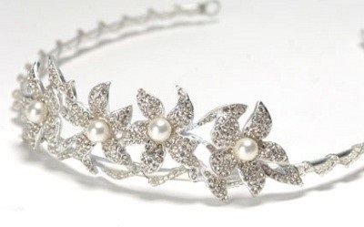 bold-flower-tiara-WF7809